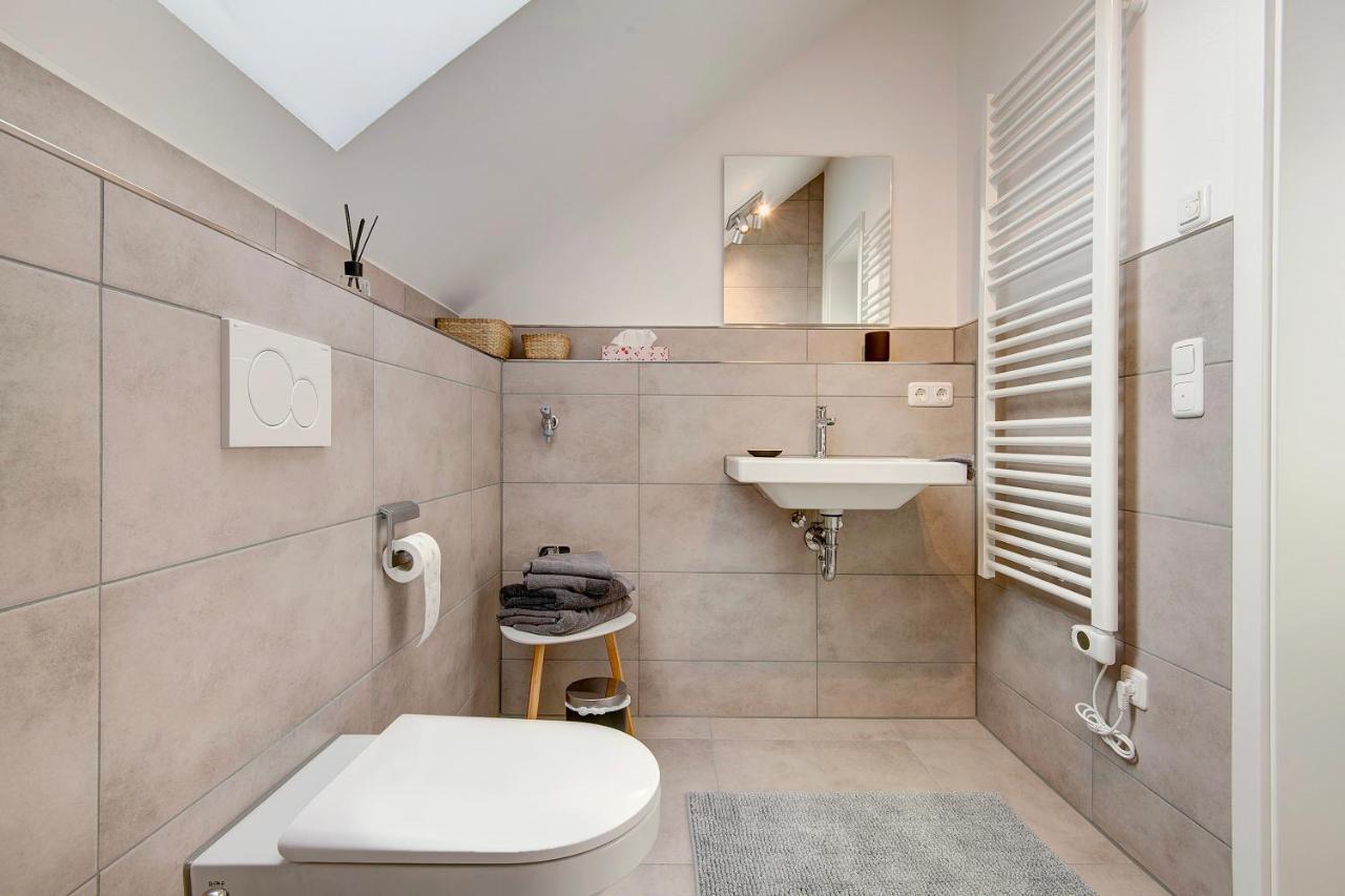 Dachstudio Am Donau Rad Weg テゲルンハイム エクステリア 写真